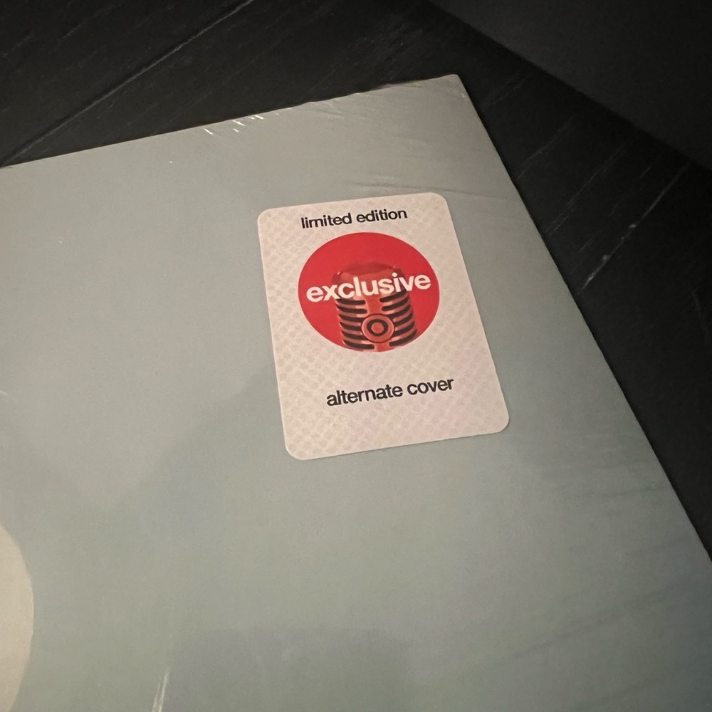 Lizzo - Special Target Version - Picture 3 of 4